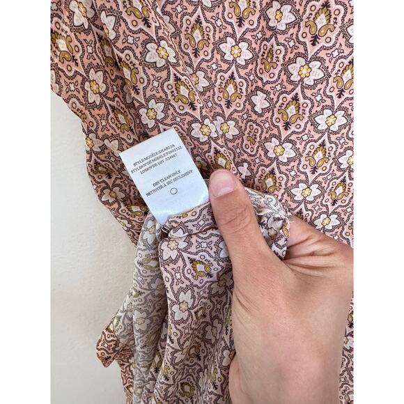 Theory Foulard Print 100% Silk Georgette Sharlia Top Size Medium - Picture 6 of 6